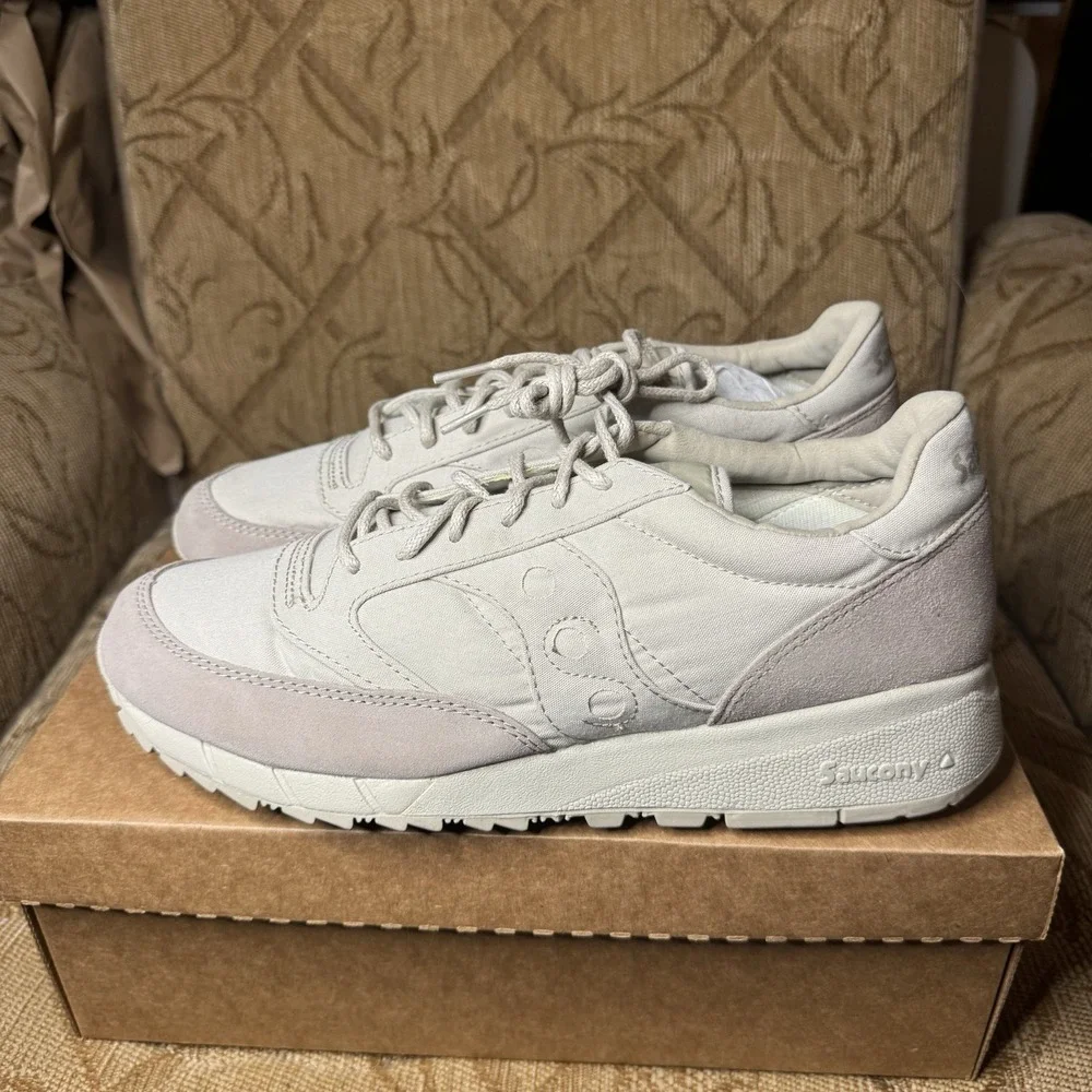 Saucony Jazz 91 White Tan Men's 11 S70216-5 New